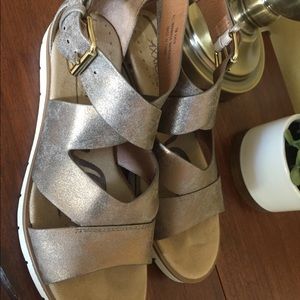 Axxiom 7M Katie Sandals